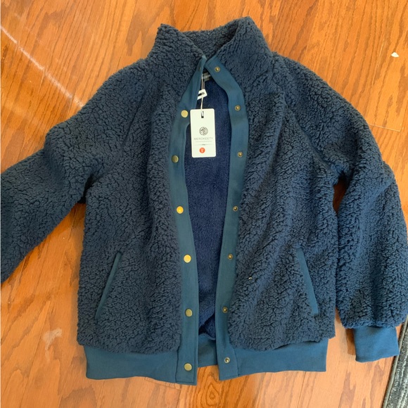 NWT Women’s Sherpa jacket - Picture 7 of 7